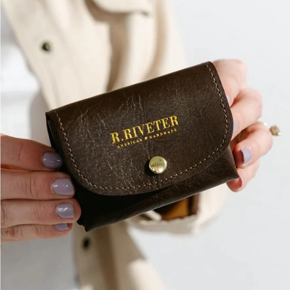 R. RIVETER Ida Mini Signature Envelope Card Holder - brown leather